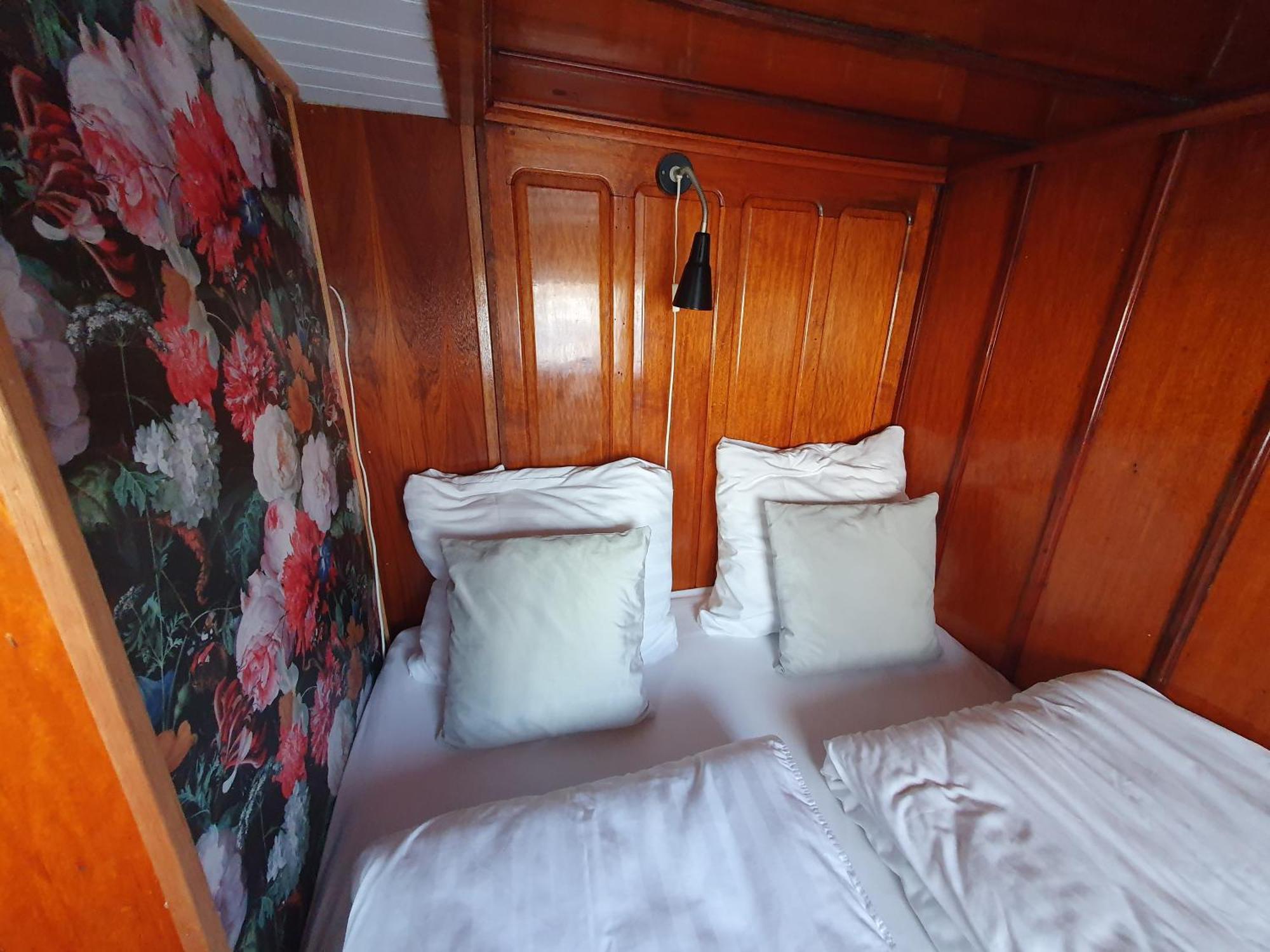 Houseboat Holiday Apartments Ρότερνταμ Δωμάτιο φωτογραφία